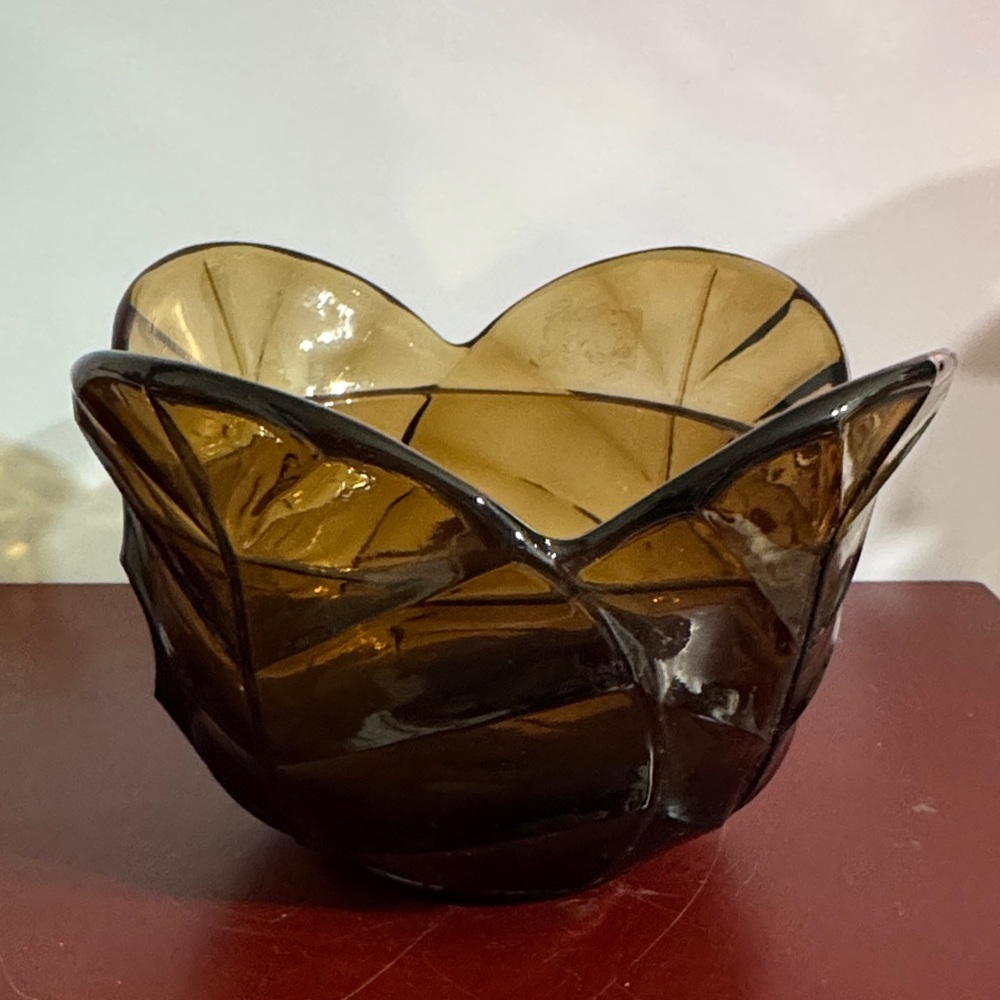 Vintage Viking Smoke Brown Glass Candy Dish Cabbage Leaf